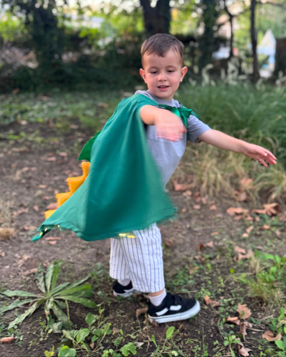 Dragon, Dinosaur Cape with Lights for Kids