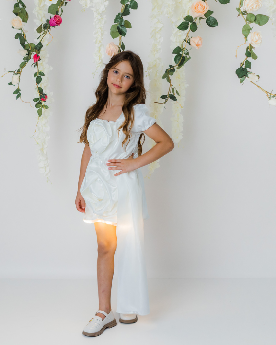 Rochita Luxury cu Luminite White Loft