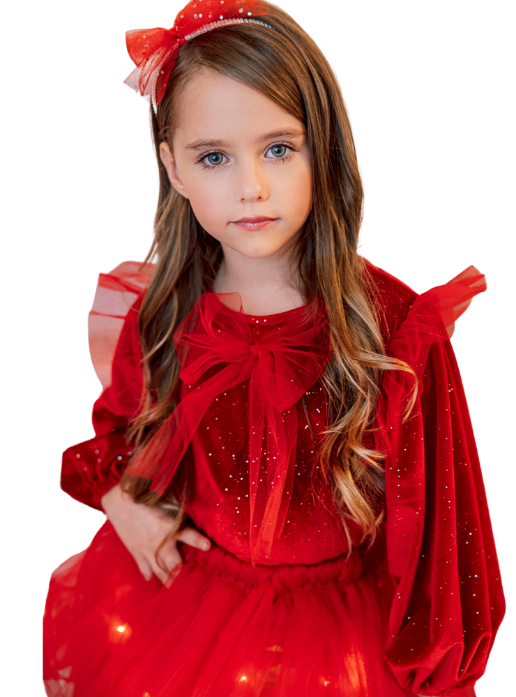 Red Blouse, Superb Velvet