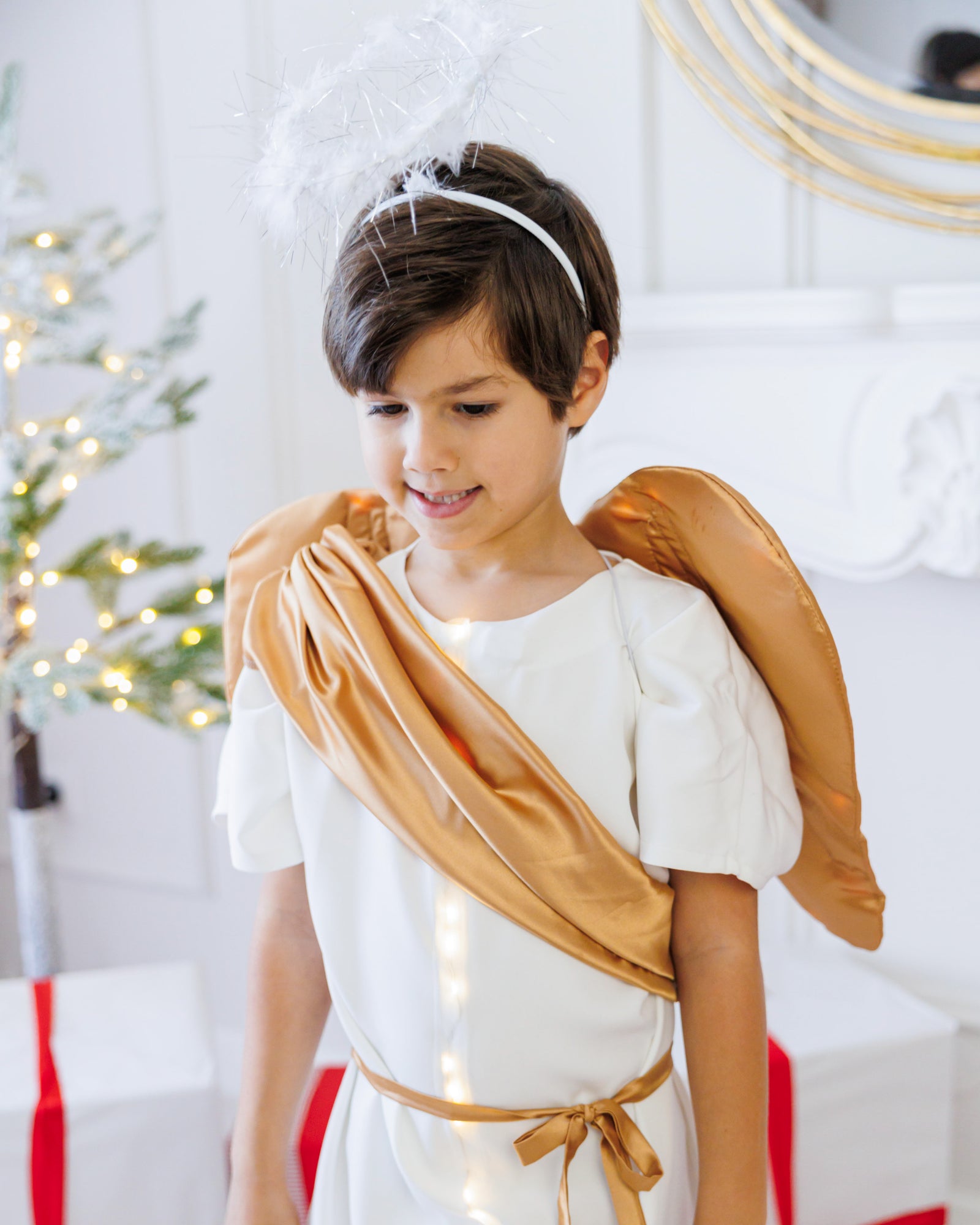 Boy's White Angel Costume with Lights, 5 Pieces
