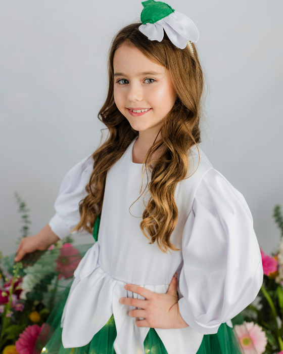 Snowdrop Dress with Lights, Spring Play / Lily of the Valley