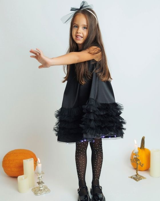 Rochița Neagră cu Luminite si Tulle, de Primavara