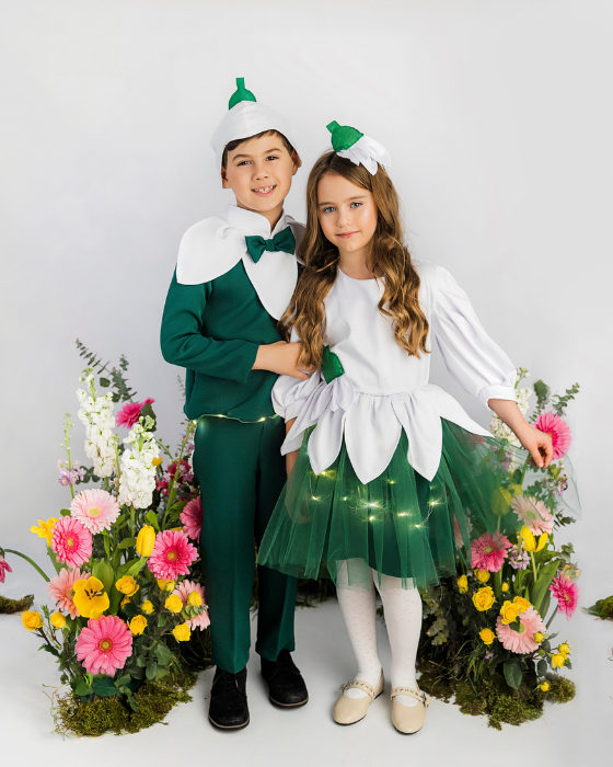 Snowdrop Dress with Lights, Spring Play / Lily of the Valley
