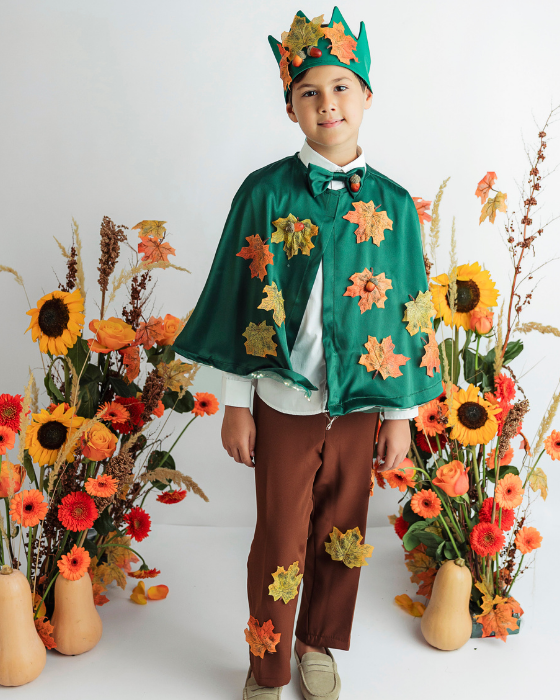 Complete Autumn King Costume, 4 pieces