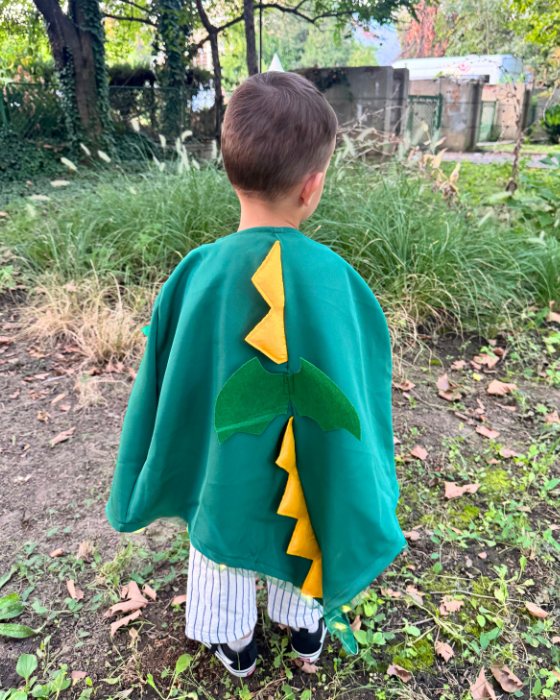 Dragon, Dinosaur Cape with Lights for Kids