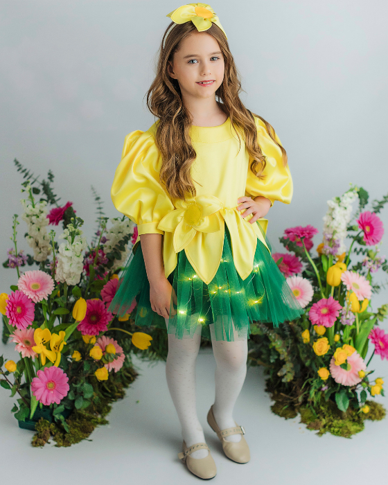 Yellow Flower Dress with Lights, Spring Play