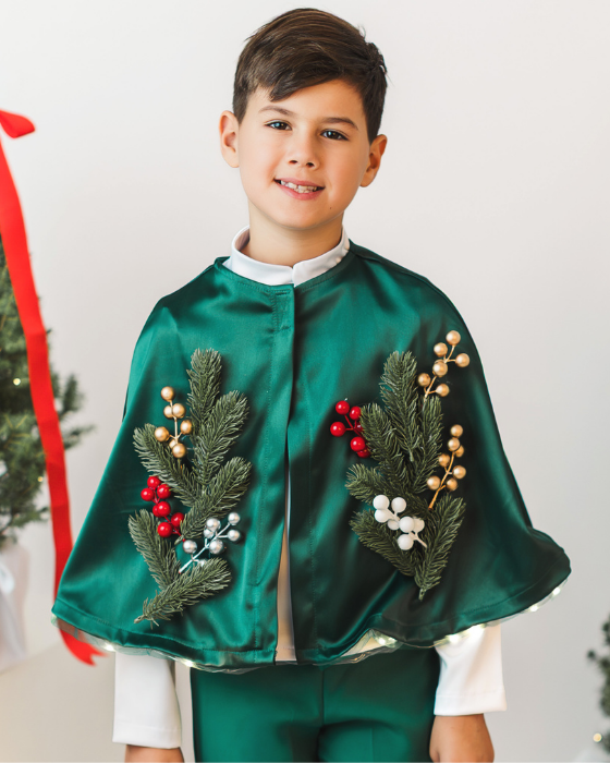 Elf / Pixie Cape with Lights decorated with a Christmas tree, for boys, Christmas