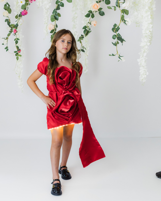 Rochita Luxury cu Luminite Red