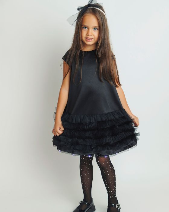 Rochița Neagră cu Luminite si Tulle, de Primavara