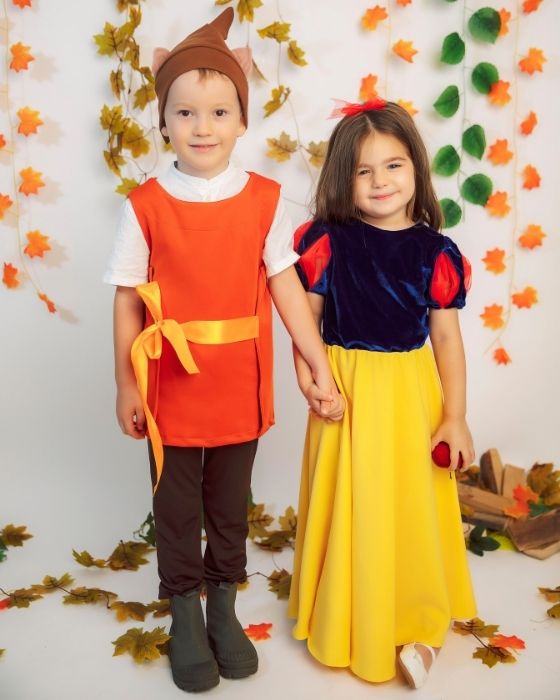 2-Piece Snow White Costume with Lights