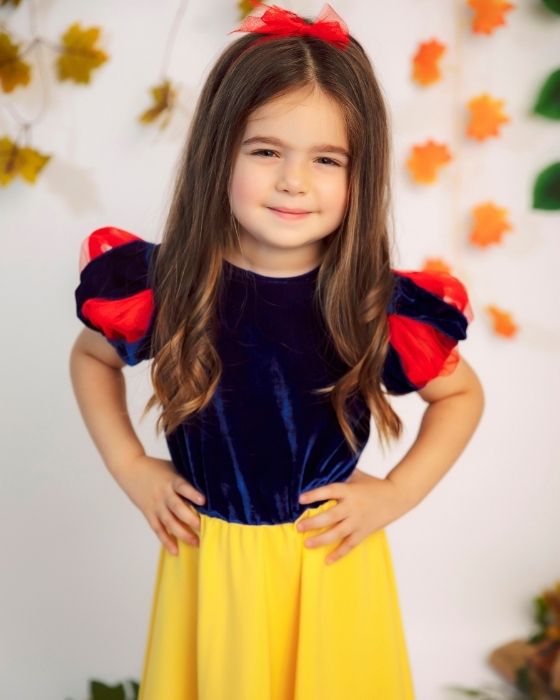 2-Piece Snow White Costume with Lights