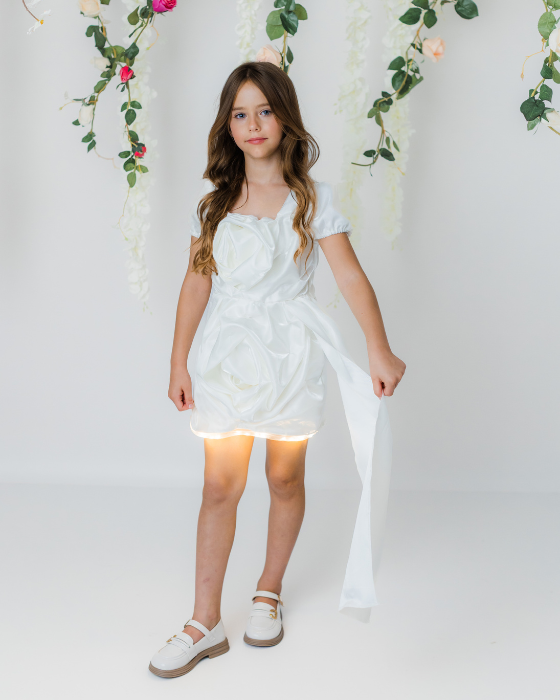 Rochita Luxury cu Luminite White Loft