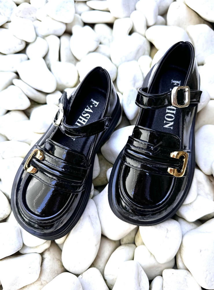 Special Black School Shoes with Buckle
