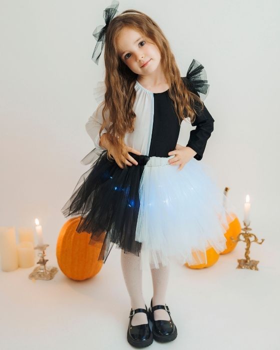 Skirt with Lights, Black and White