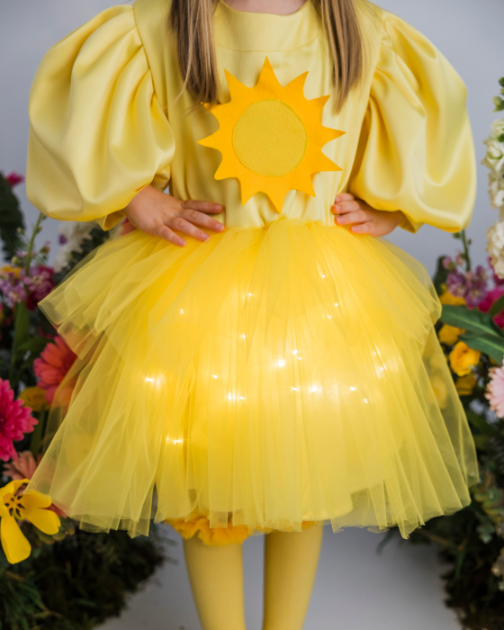 Sun Dress with Lights, Spring Play