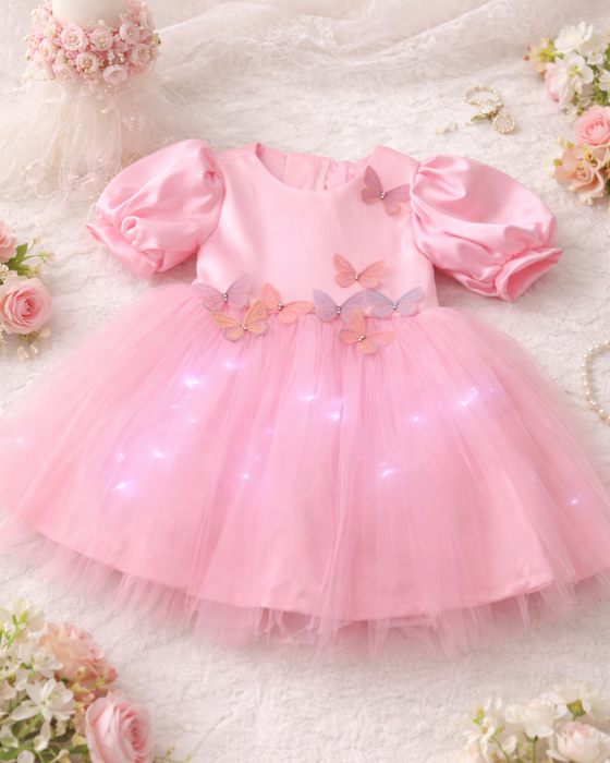Rochita de Botez, Fluturas cu Luminite, Roz