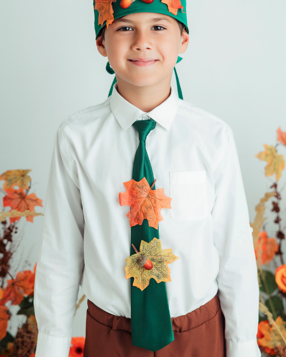 Leaf Tie, Green, Autumn King, Celebration