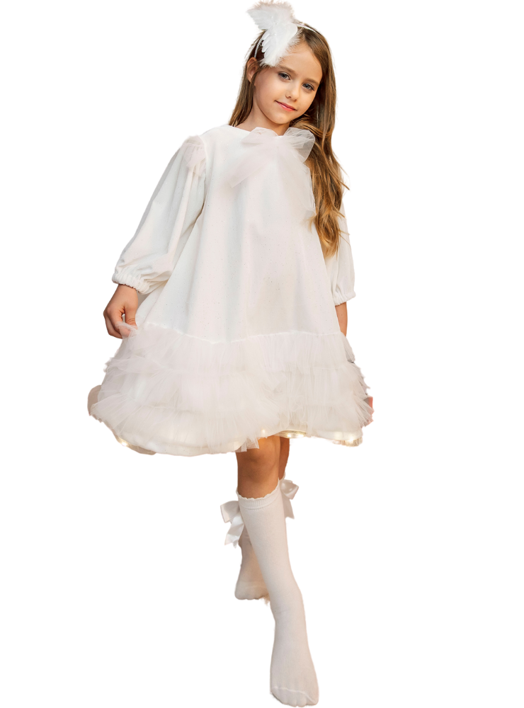 Rochița cu Luminițe, Albă