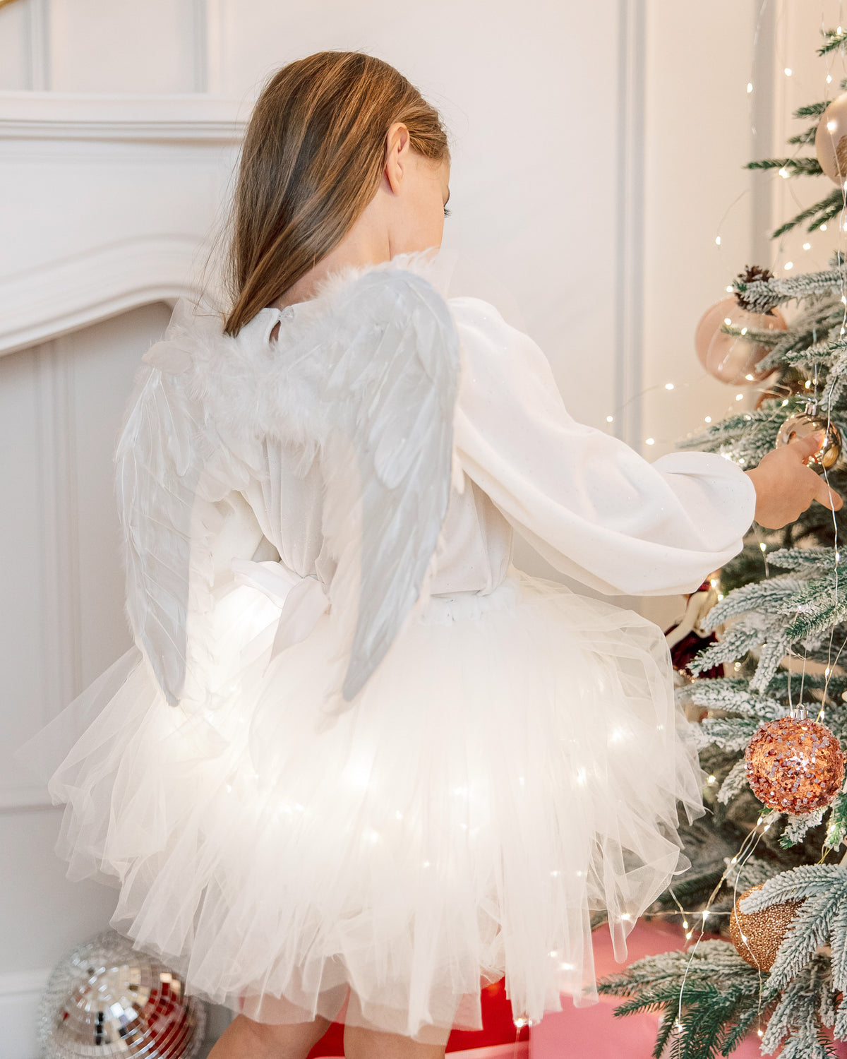 Fustița cu Luminițe, Albă Pură