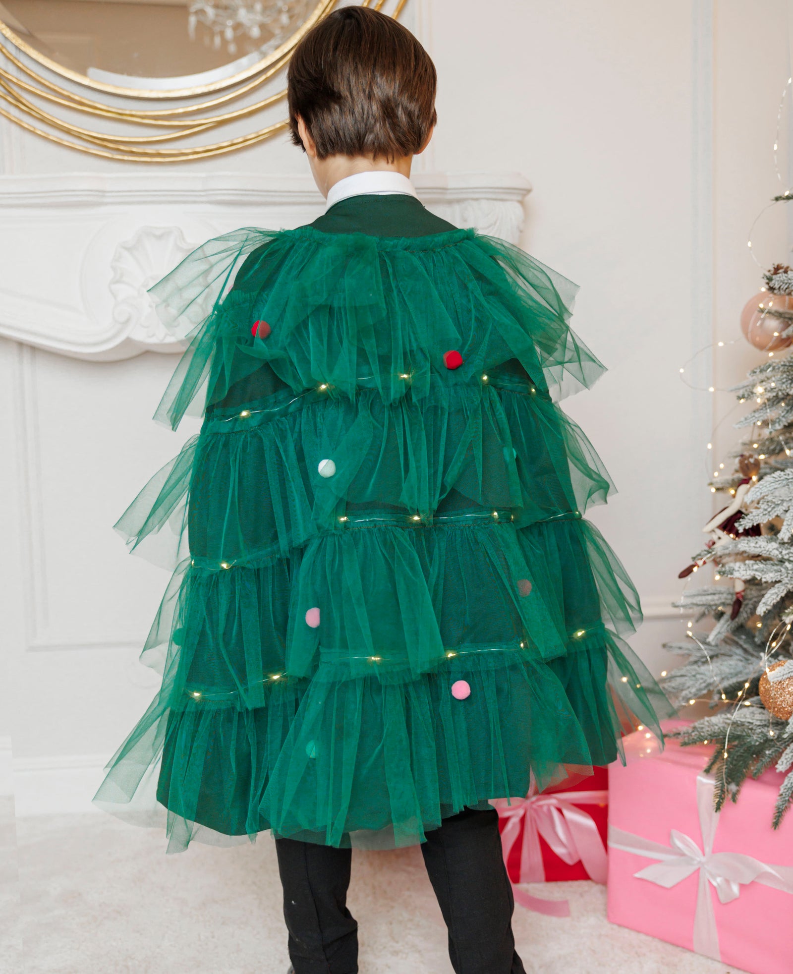 Cape with Lights, Tree