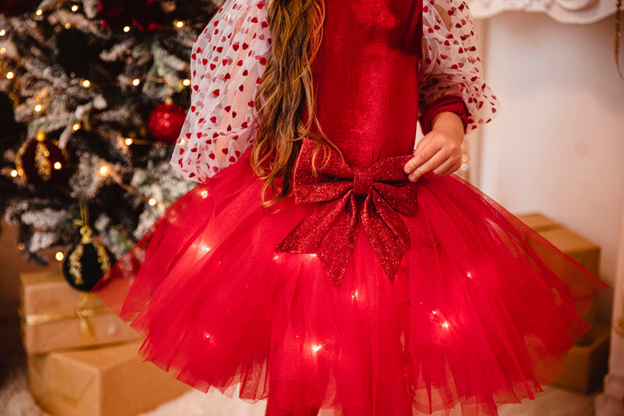 Fustița cu Luminițe, Roșie cu Fundiță cu Sclipici